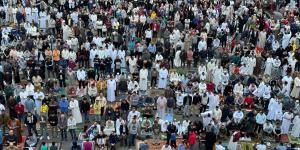 مشاهد مبهرة خلال صلاة عيد الفطر المبارك بمسجد الصديق شيراتون - موقع رادار